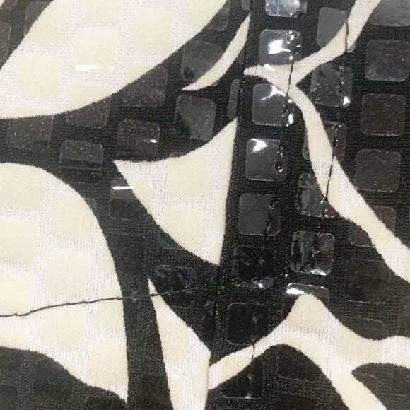 NWT Elementz Leaf Print Black & White Button Blouse — Size MP - Picture 4 of 8